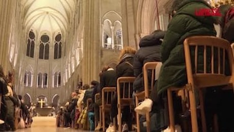 A Notre Dame la prima messa di Natale dopo la riapertura