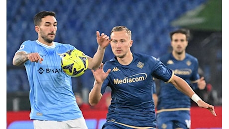 Lazio, intrigo per la fascia da capitano: lo spogliatoio ha scelto, ma la società frena|Serie A