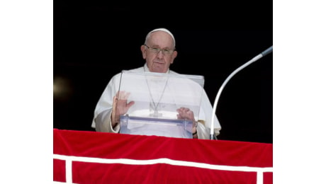 Papa Francesco Chiedo il cessate il fuoco immediato su tutti i fronti