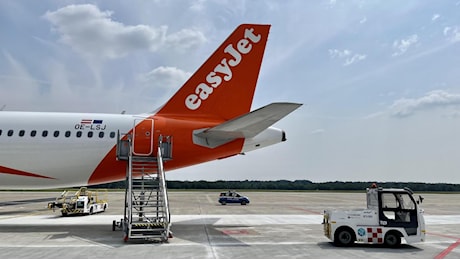 EasyJet, 16 nuove rotte da Linate (a partire da marzo): da Barcellona alla Corsica tutti i voli, tariffe da 22,49 euro