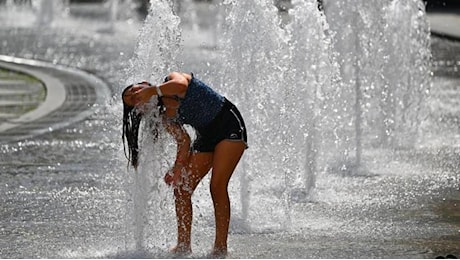 Il meteo del weekend 10-11 agosto: afa e temperature record. «Sarà il fine settimana più caldo del 2024. Domani 14 città da bollino rosso»