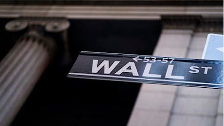 Pioggia di vendite a Wall Street
