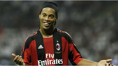 Ronaldinho: Amo i tifosi del Milan, mi davano affetto anche quando ero al Barcellona