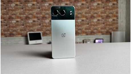 OnePlus, questo è lo smartphone da comprare al Black Friday: sconto incredibile