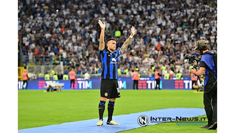 FOTO – Lautaro Martinez giura amore all’Inter… Con le due stelle!