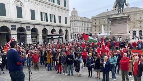 Referendum, in piazza la manifestazione per chiedere 5 sì