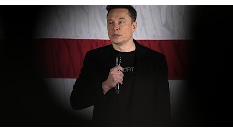 Musk critica le toghe anti-Meloni? Linciato dalla sinistra: Sei pericoloso, regime nello spazio