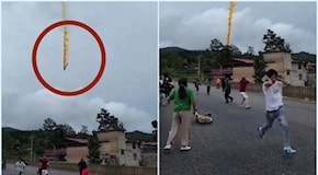 Cina, detriti di un razzo spaziale precipitano nella contea di Guiding: residenti in fuga