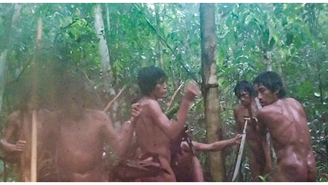 Amazzonia, ripresa per la prima volta la tripù indigena del Massaco: ​nome, lingua e tradizioni sono un mistero