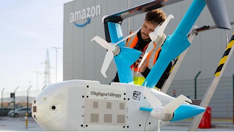 Il drone consegna i pacchi Amazon. Test ok, via al servizio nel 2025