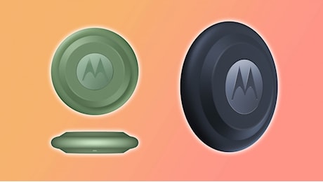 Motorola svela Moto Tag: praticamente è il primo AirTag del mondo Google e Android, e costa anche uguale