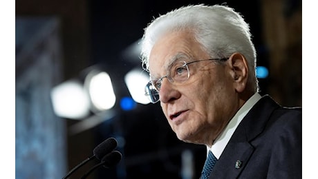 Mattarella celebra l'Unità nazionale e le Forze Armate: 'Un pensiero ai militari in Medioriente'