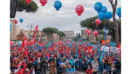 Tutti uniti, la forza del sindacato