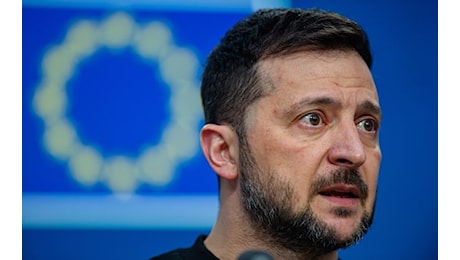 Ucraina, Zelensky: Putin attacca a Natale, niente di più disumano