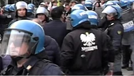 Individuato il poliziotto con bomber dell’estrema destra al corteo di Milano: al via il procedimento