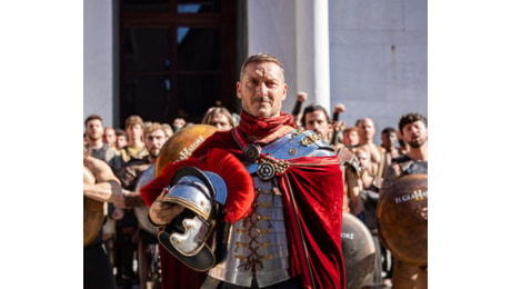 A Lucca Comics spunta Francesco Totti in versione gladiatore