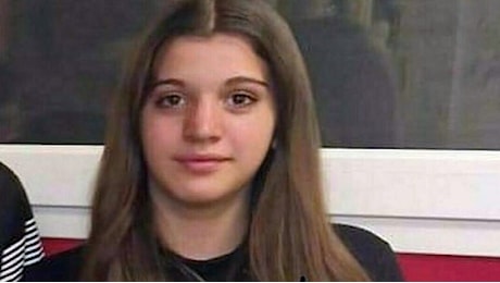 Eleonora morta investita in bici a 14 anni: dottoressa indagata