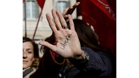 Violenza economica: ecco perché anche psicologhe e avvocate dei Cav ne sono vittime