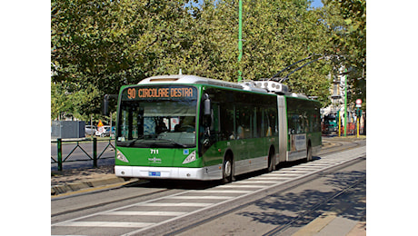 Sciopero di domani, 29 novembre: quando si fermano bus, tram e metro a Milano, Roma, Torino, Venezia, Firenze e Napoli