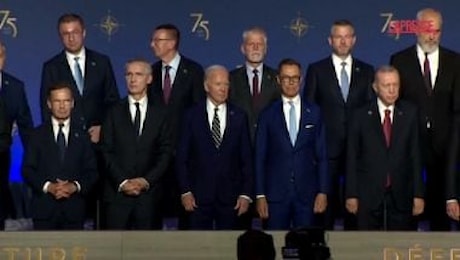 Biden cementa la Nato intorno a Kiev: Possiamo sconfiggere Putin