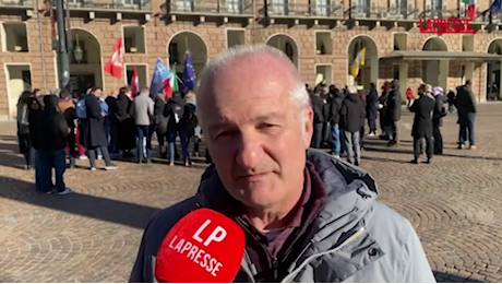 VIDEO Sit-in a Torino per Cecilia Sala, non restiamo in silenzio