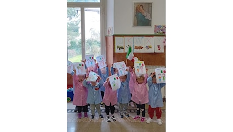 Villa San Sebastiano: i piccoli dell’Asilo Pio XI celebrano la Festa del Tricolore