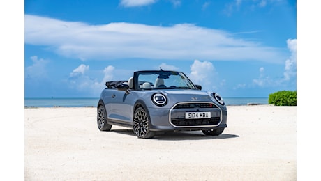 Nuova Mini Cooper Cabrio: a benzina ma anche elettrica