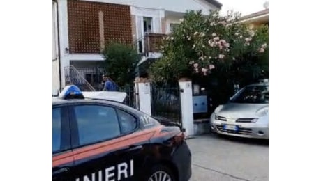 Donna trovata morta a Vago di Lavagno: ferito il figlio quindicenne portato d'urgenza in ospedale