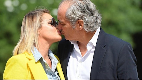 Simona Ventura e Giovanni Terzi, festa pre matrimonio a Milano: “Uniremo per sempre i nostri percorsi”