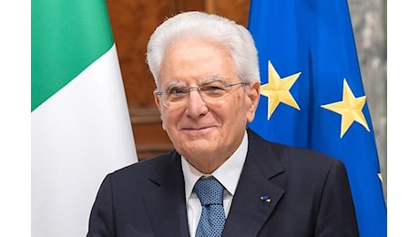 Il presidente Mattarella è a Napoli: visita alla chiesa del Gesù nel centro storico e al Vomero