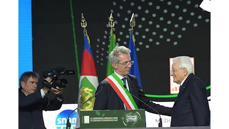 Mattarella: 'I Comuni sono la base della democrazia italiana, la prima linea delle istituzioni della Repubblica'