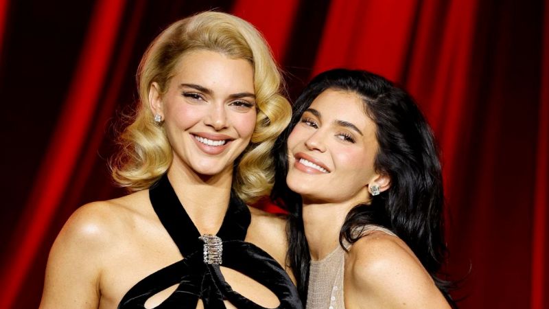 Kylie e Kendall Jenner in Toscana dopo il matrimonio di Bezos