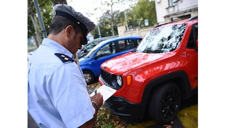 Rischio stangata per gli automobilisti: multe più care del 6%