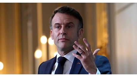 Macron: “Ucraini siano realistici su questioni territoriali”. Blinken: “Kursk importante per le trattative”. E la Russia continua ad avanzare