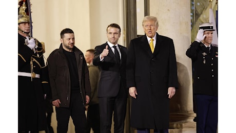 Trump e l’incontro con Macron e Zelensky: cosa ha chiesto il tycoon per l'Ucraina