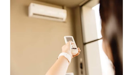 Condizionatori, arriva il caldo: i 14 consigli per risparmiare grazie a un uso efficiente
