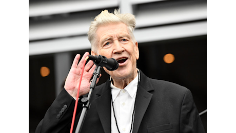 David Lynch: “Ho un enfisema, ma non mi fermo”