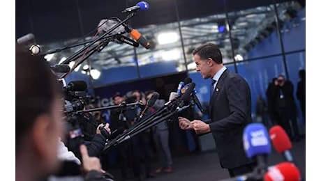 Nato, Rutte: 'Europa deve prepararsi alla guerra e aumentare spesa militare'