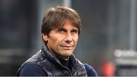 Il doppio annuncio di Conte per Genoa-Napoli: Kvaratskhelia convocato, Juan Jesus sostituto di Buongiorno