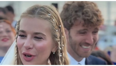 Nozze Incorvaia e Ciavarro: il video del primo bacio da sposati