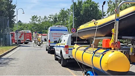 Si tuffa nell’Adda ma va in difficoltà: 22enne in condizioni gravissime