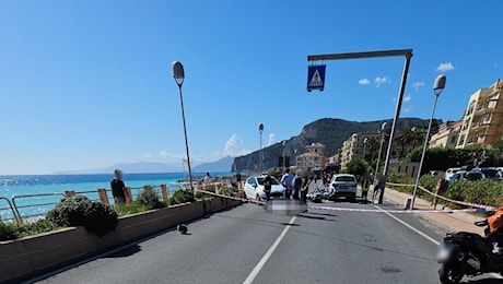 Tragedia sull'Aurelia nel ponente di Finale: incidente fatale per un motociclista