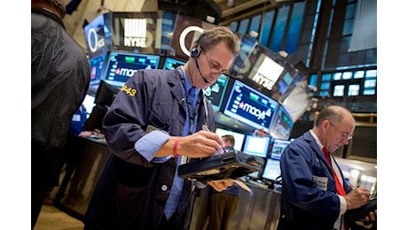 Dazi: esposto Codacons a Consob e Procura di Milano su crollo Borsa