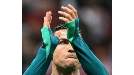 Ronaldo è nettamente il calciatore più pagato al mondo, guadagna più del doppio di Messi