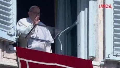 Papa: Paesi cristiani cancellino o riducano debito Paesi più poveri