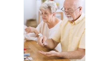 Rinuncia alle cure. Riguarda due milioni di italiani e solo il 13% ha polizze integrative. Forlani (Inapp): “Aiutano, ma non bastano. Serve più equità”.