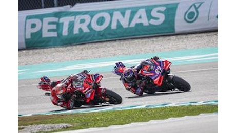 MotoGp, oggi la Sprint a Barcellona: orario, dove vederla in tv e le combinazioni per il titolo