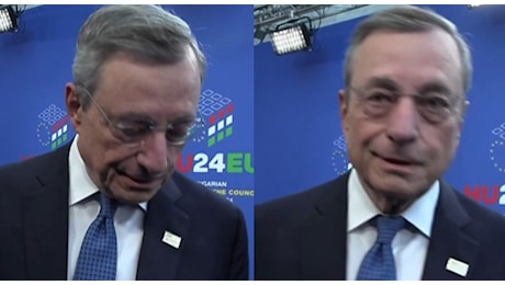 Mario Draghi al giornalista: «Che ha perso un telefono?»