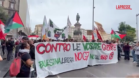 VIDEO Napoli, partito il corteo pro Palestina