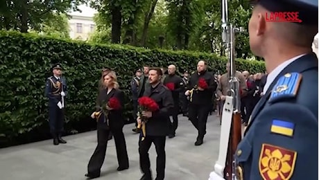 Zelensky celebra Giorno della Vittoria sul nazismo
